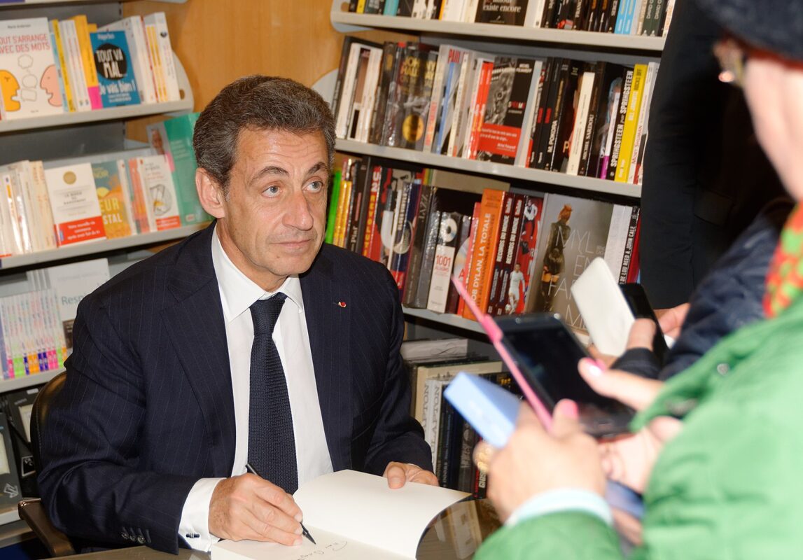 Crapauds Points Jaunes Tempete Approche Sarkozy 18h 17 Septembre 2020 Politique Matin