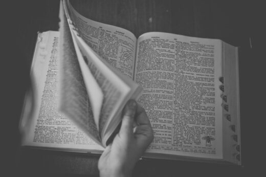 Dictionary 698538 1920