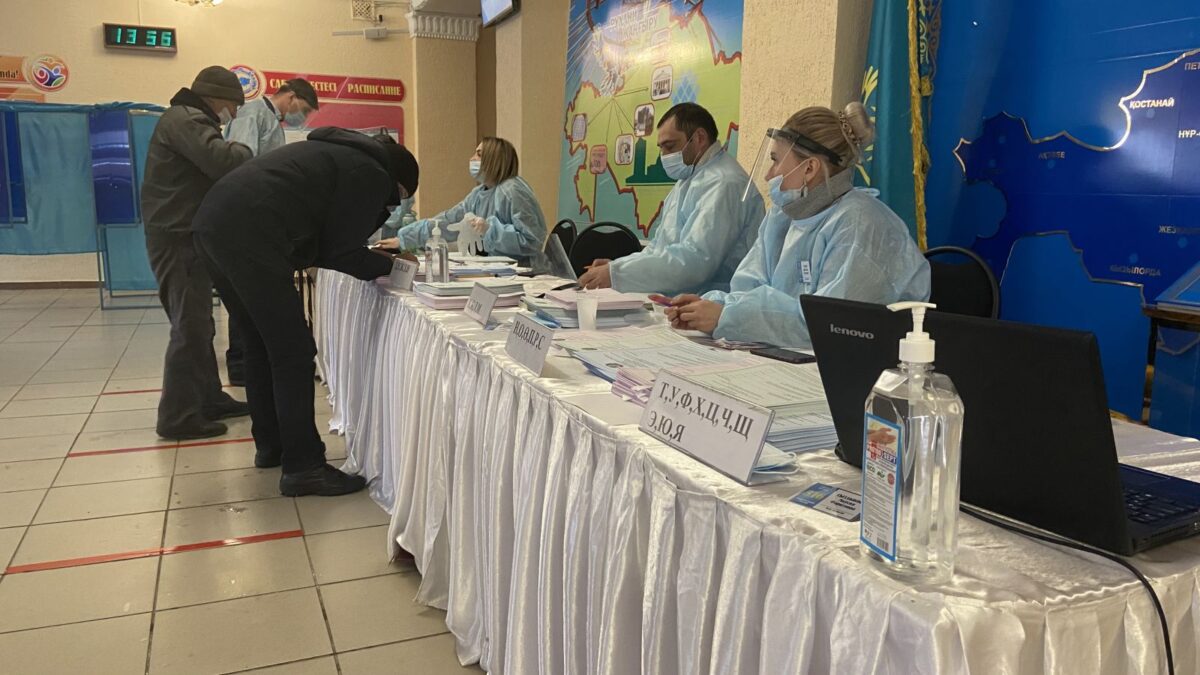 Elections Kazakhstan Assesseurs