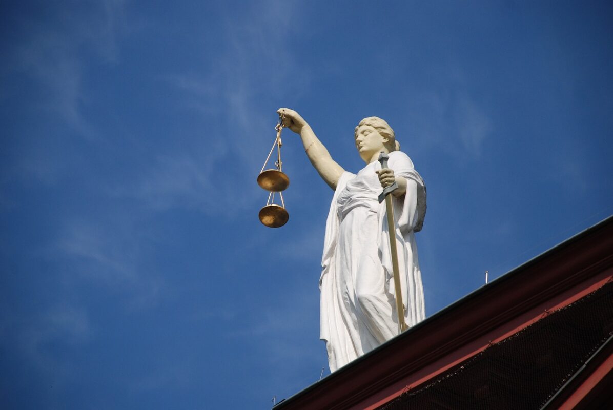 Independance Justice Urvoas Hollande Gouvernement Decision Loi