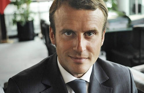 Macron 960 320 3 2