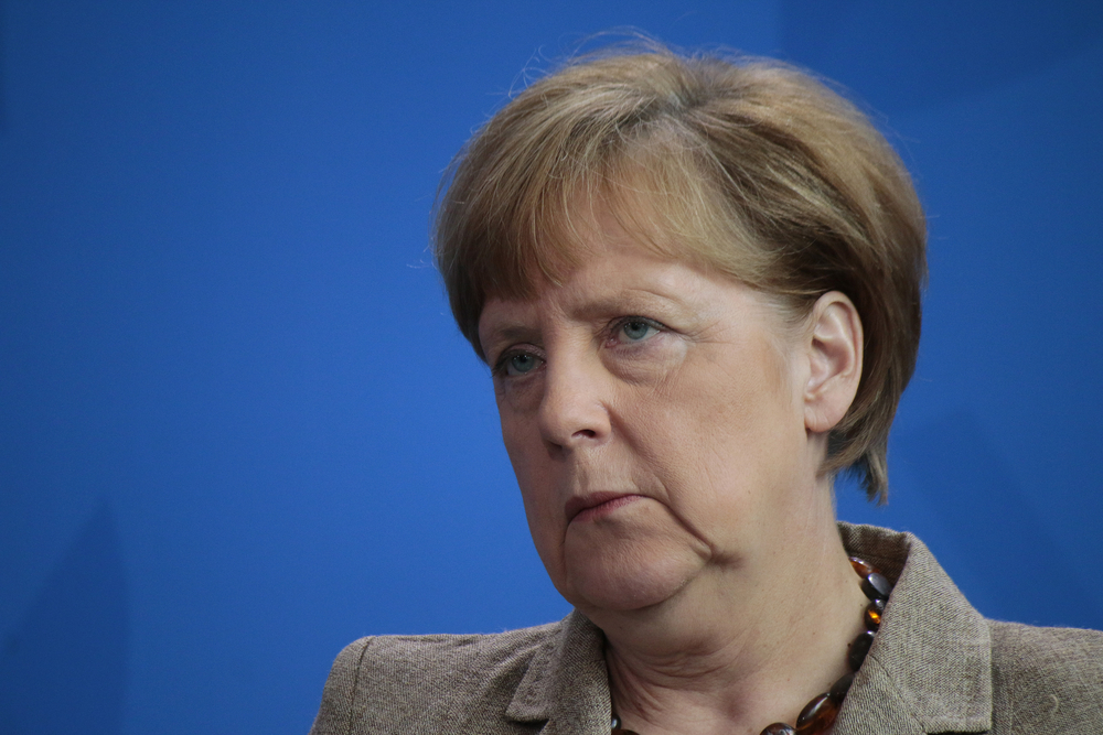 Mesure Austerite Absurde Merkel Grece Internet
