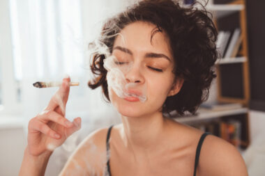 Consommation Cannabis Drogue Entreprise Licenciement Droit Salarie Hubert