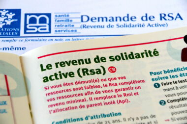 fraude RSA, influenceur, mythomane, Aurore, ministre des Solidarités Bergé