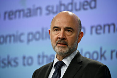 Pierre Moscovici, dette, dette publique, France, désendettement, emprunts, loi de programmation des finances publiques