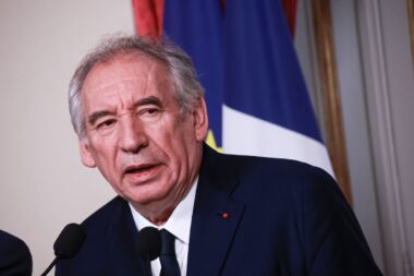 retraites, Bayrou, plan, mix énergétique, France, PPE, sénateurs, révision