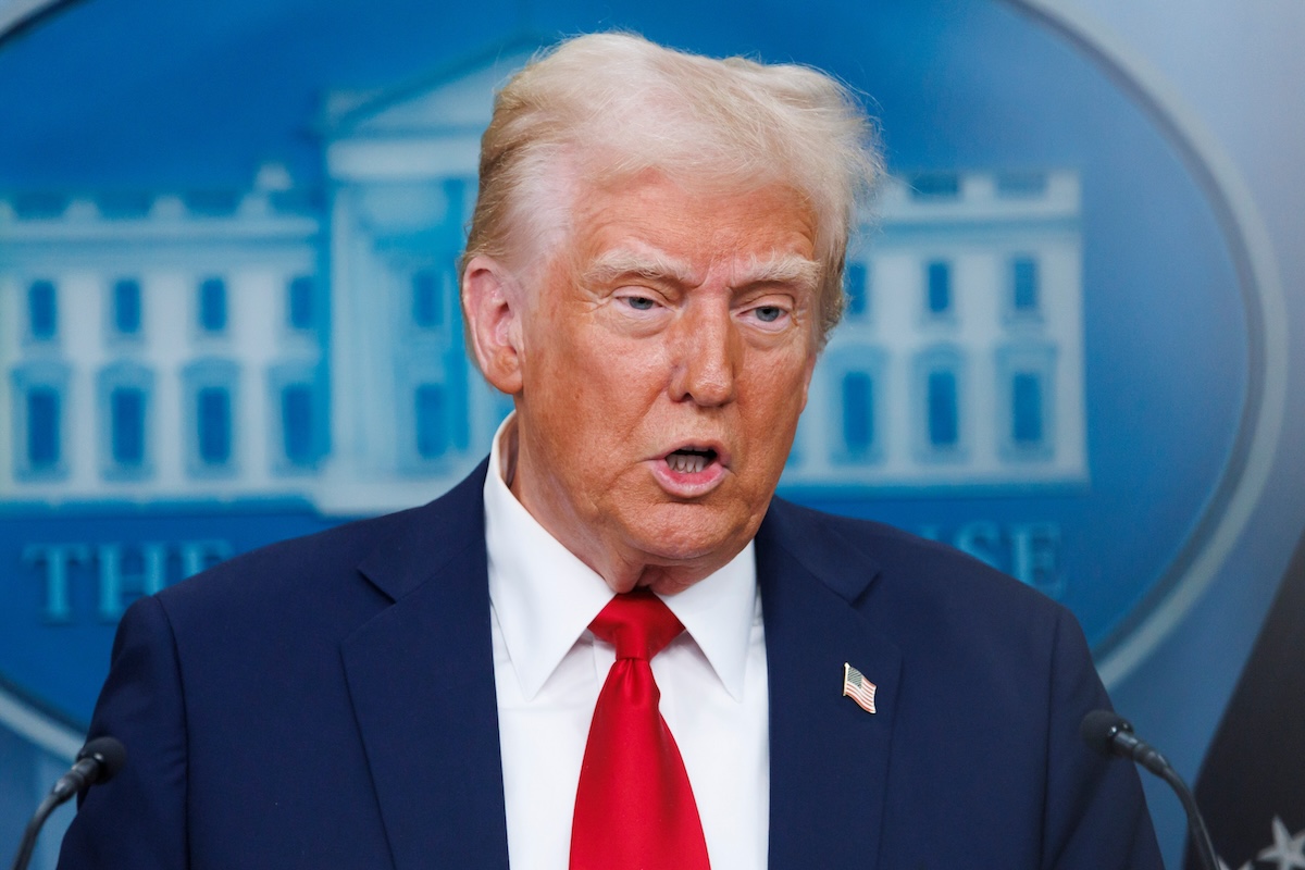 trump, 100 jours, Claude Malhuret, USA, france