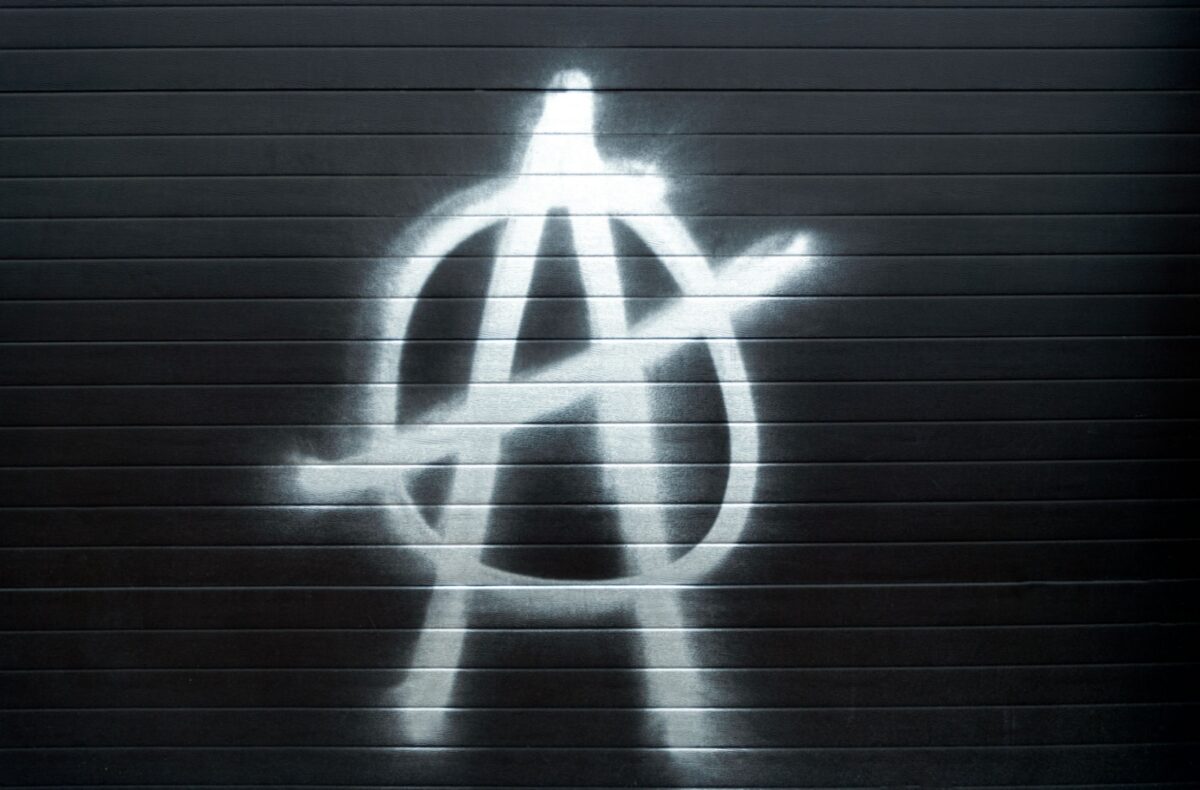 Panne, anarchis, anarchiste