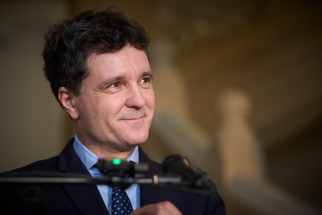 roumanie-presidentielle-victoire-dan-simion
